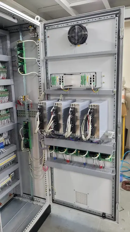 GE PLC rack with I/O modules